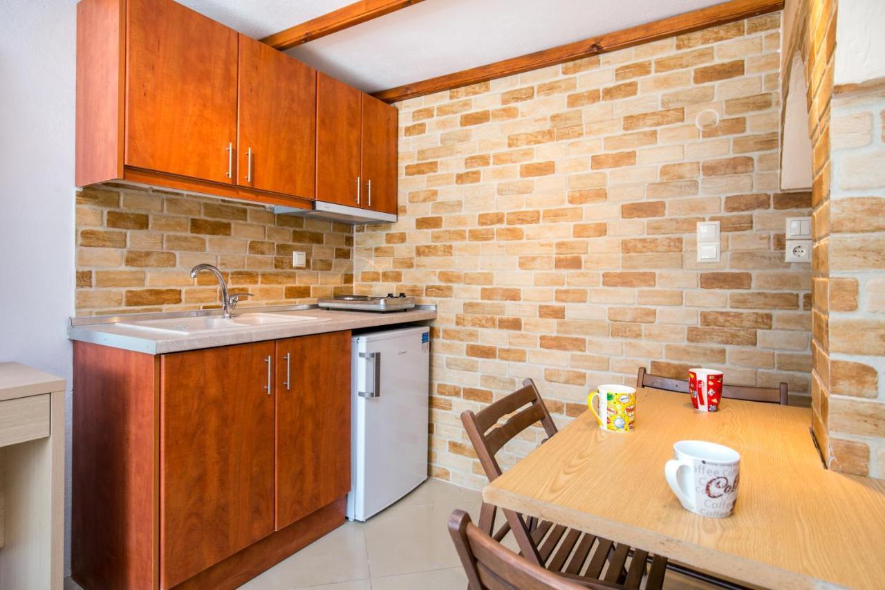 לימנריה Villa Elpis 2 מראה חיצוני תמונה